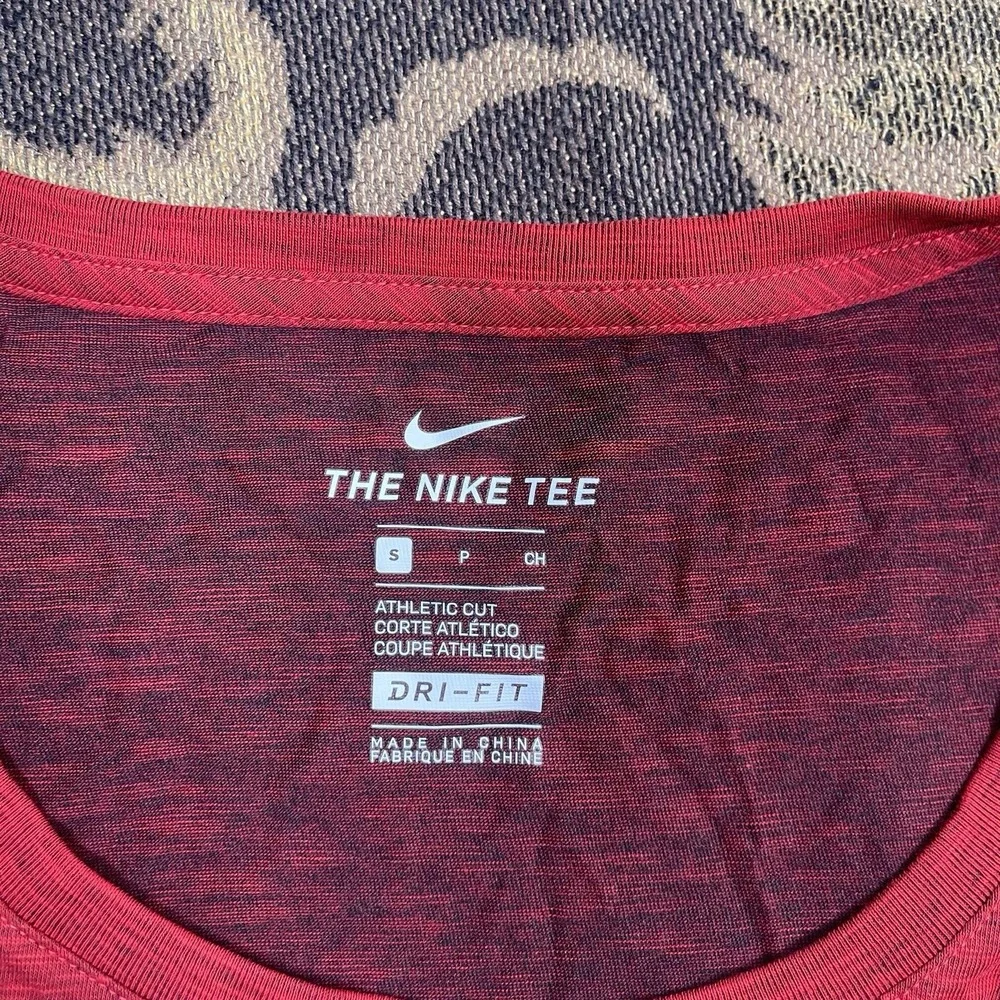 NIKE Women's Dri-Fit Portland Thorns Soccer Red Scoop Top Shirt Size Small New